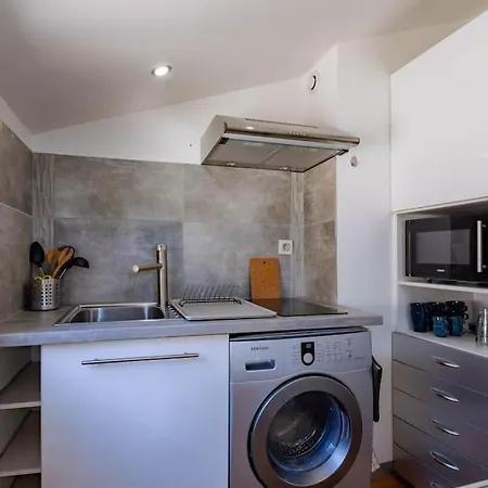 Le Nid Azure / Hypercentre *